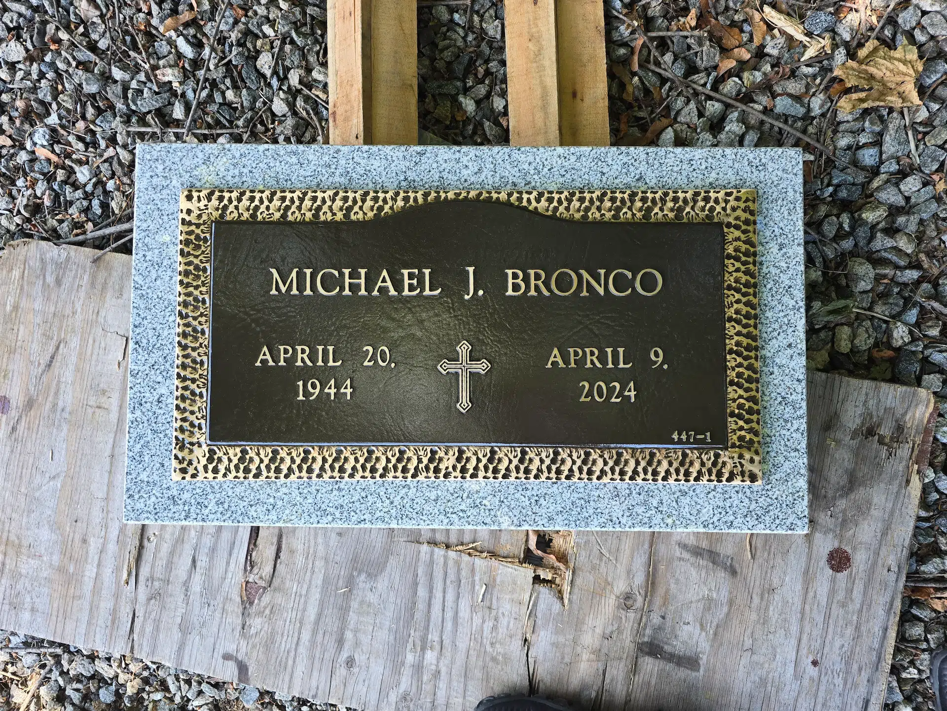 Bronze Burial Plaque hand-carved by Burial Plaque Shop in NJ — image 3